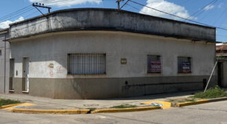 Casa en calle Moreno y Necochea