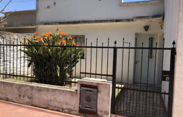 Casa en calle Ratti 465