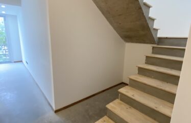 Duplex centrico a estrenar en calle Moreno 449