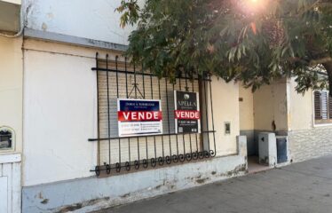 Casa en calle Cardoner al 500 (RETASADO)
