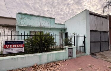 Casa en calle Ratti 465 (RESERVADO)