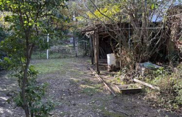 Casa a reciclar en calle Soldado Azcarate 546