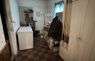 Casa a reciclar en calle Soldado Azcarate 546