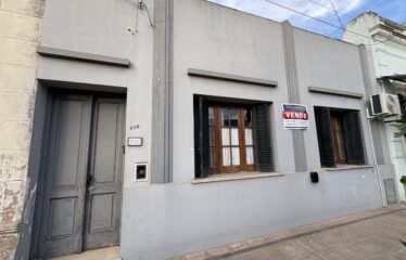 Casa antigua en calle Belgrano 265