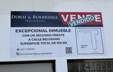 Inmueble frente a Plaza 1810 (VENDIDO)